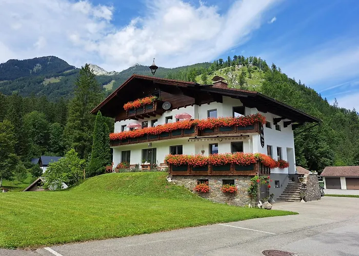 Hotel garni Landhaus Bürtlmair